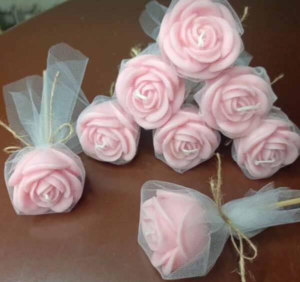 blush bloom – handcrafted scented soy rose candle