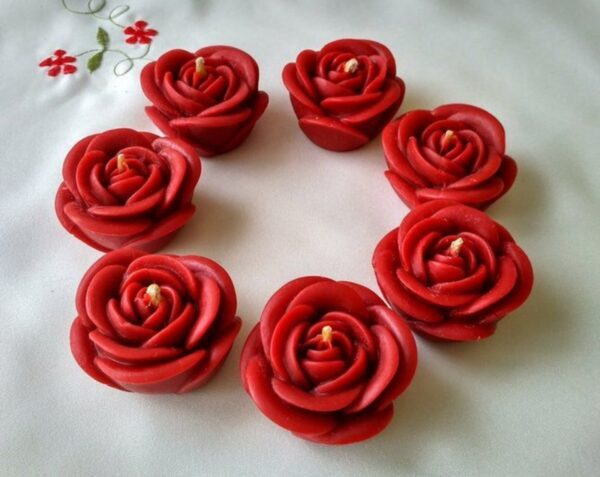 crimson rose – handcrafted scented soy candle
