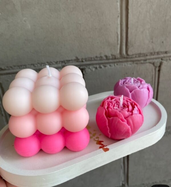 blushy pink bubble candle
